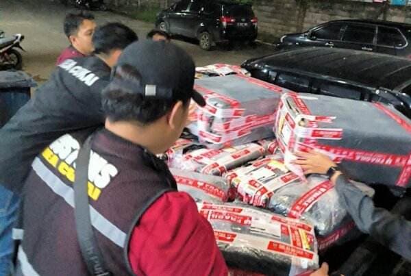 Bea Cukai Jambi Sita 1,2 Juta Batang Rokok dan 51 Liter MMEA Ilegal dari Ekspedisi