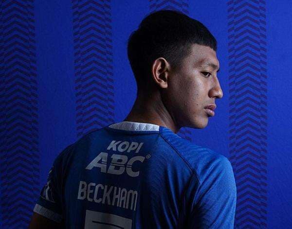 Beckham Putra Bicara soal Peluang Karier di Luar Negeri Jelang Kontrak Habis dengan Persib Bandung Beckham Putra Bicara soal Peluang Karier di Luar Negeri Jelang Kontrak Habis dengan Persib Bandung
