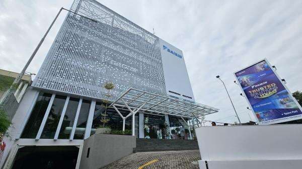 Resmi Beroperasi, Kantor Baru Daikin di Surabaya Lebih Ramah Lingkungan, Begini Konsepnya