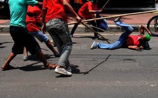 Bentrok Berdarah Pecah di Duren Sawit, 1 Orang Tewas dan 3 Kritis