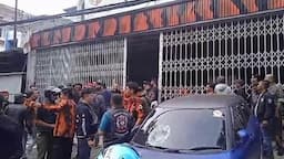 Bentrokan 2 Ormas di Bandung Pecah, 2 Orang Dilarikan ke RS dan Sejumlah Kendaraan Rusak