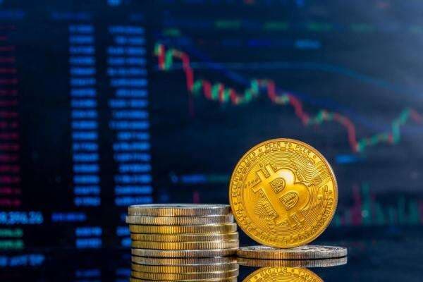 Bitcoin Anjlok pada Kuartal I-2025, XRP Bersiap untuk Rebound Bitcoin Anjlok pada Kuartal I-2025, XRP Bersiap untuk Rebound