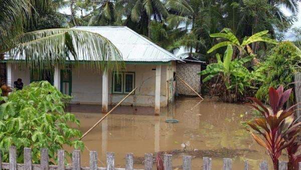BNPB Catat Ada 18 Bencana Banjir Besar Akhir Pekan Ini BNPB Catat Ada 18 Bencana Banjir Besar Akhir Pekan Ini