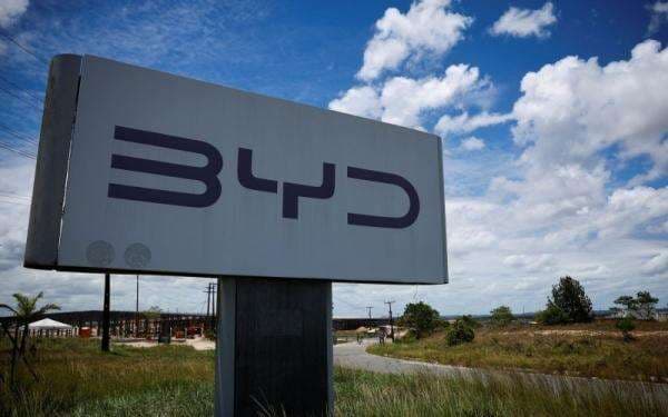 Pembangunan Pabrik BYD di Subang Diganggu Oknum Ormas, Ini Tanggapan Periklindo Pembangunan Pabrik BYD di Subang Diganggu Oknum Ormas, Ini Tanggapan Periklindo