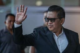 Hasto Penuhi Panggilan KPK dengan 1.000 Pengacara, Siap Hadapi Proses Hukum