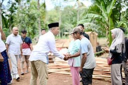 H. Riyanto Pamungkas Kunjungi Korban Puting Beliung