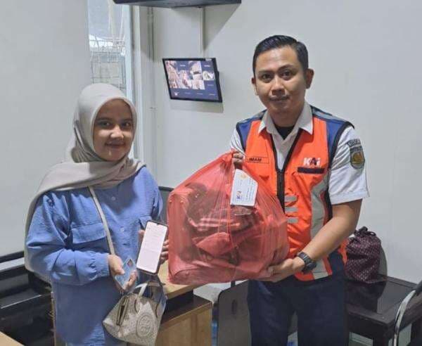 Tak Perlu Panik! Lost and Found KAI Siap Selamatkan Barang Hilang Penumpang Tak Perlu Panik! Lost and Found KAI Siap Selamatkan Barang Hilang Penumpang