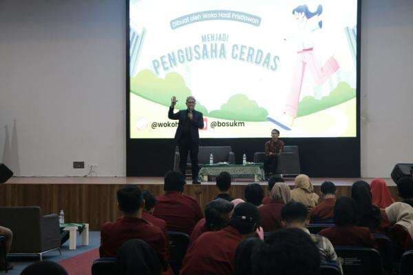 UM Bandung Gelar Seminar Teknologi Bisnis Digital, Dorong Mahasiswa Kembangkan Kewirausahaan