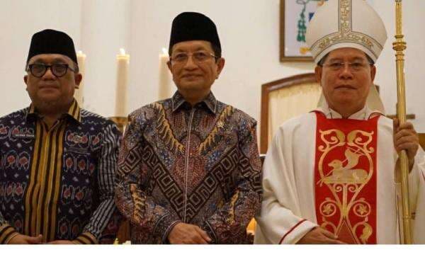 Menag Nasaruddin Umar: Natal Momentum Wujudkan Solidaritas Nyata bagi Bangsa Menag Nasaruddin Umar: Natal Momentum Wujudkan Solidaritas Nyata bagi Bangsa