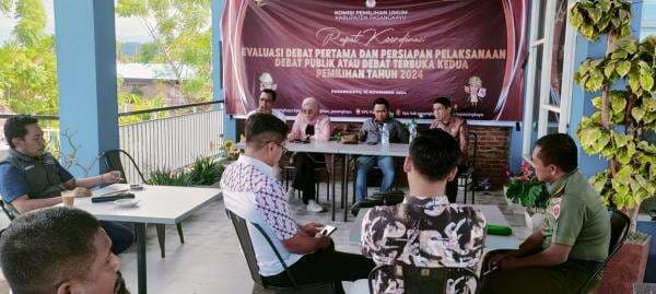 Usai Disorot Warga, KPU Pasangkayu Evaluasi Debat Publik Pertama, Siapkan Debat Kedua