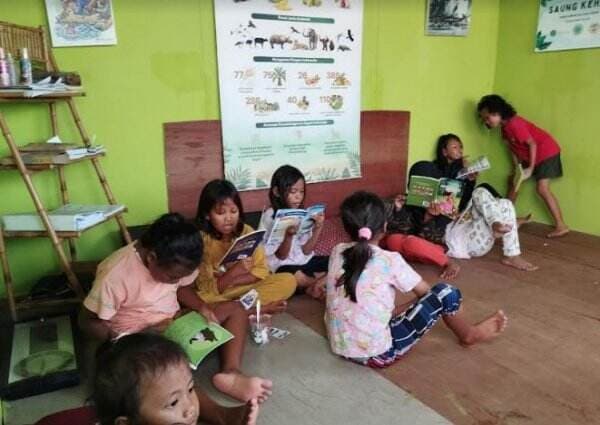 Caleg Perindo Fasilitasi Rumah Baca di Kampung Nelayan Cilincing