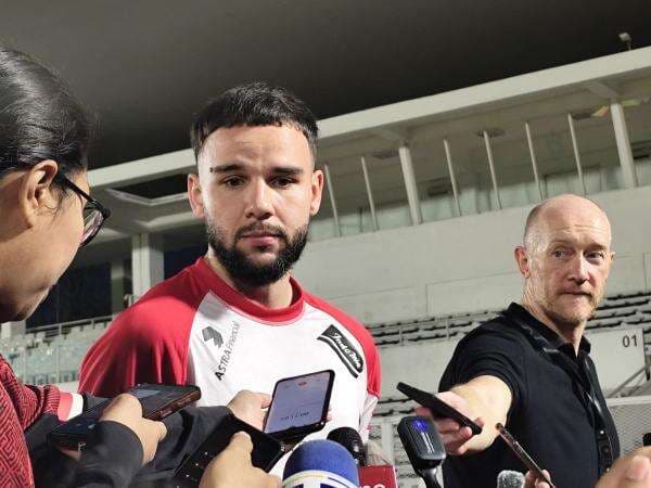 Jawaban Calvin Verdonk soal Perbedaan Shin Tae-yong dengan Patrick Kluivert di Timnas Indonesia Jawaban Calvin Verdonk soal Perbedaan Shin Tae-yong dengan Patrick Kluivert di Timnas Indonesia