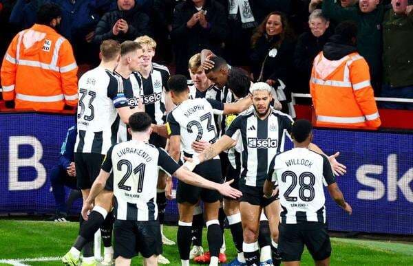 Arsenal Tumbang 0-2 dari Newcastle di Semifinal Piala Liga Inggris