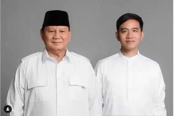 Presiden Prabowo Nyoblos Pilkada 2024 di Bojong Koneng Bogor, Gibran di Solo