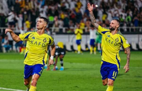 Cristiano Ronaldo Akhirnya Muncul di Medsos! Beri Kabar Buruk untuk Warga Kupang Cristiano Ronaldo Akhirnya Muncul di Medsos! Beri Kabar Buruk untuk Warga Kupang