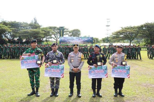 Polres Pidie Jaya Raih Juara 2 dalam Lomba Peleton Pengantar Non-TNI Yudha Wastu Pramuka Jaya