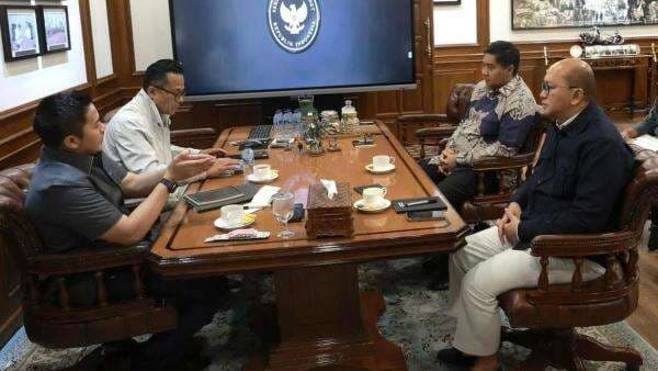 Rapat Maraton, Pemerintah Kebut Bangun 15 Ribu Rumah untuk Korban Bencana Sumatera Rapat Maraton, Pemerintah Kebut Bangun 15 Ribu Rumah untuk Korban Bencana Sumatera