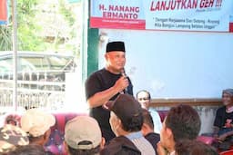 Kampanye di Bangunan, Nanang Ermanto Janji Jalan Berlubang Jadi Mulus