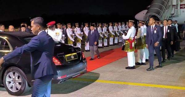 Tiba di Malaysia Prabowo Pemimpin Asing Ketujuh Terima Penghargaan Kesultanan Johor Malaysia