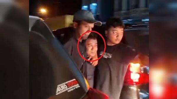 Dramatis Penangkapan DPO Curas sejak 2014 di Lampung Timur, Pelaku Dicegat di Tengah Jalan Dramatis Penangkapan DPO Curas sejak 2014 di Lampung Timur, Pelaku Dicegat di Tengah Jalan