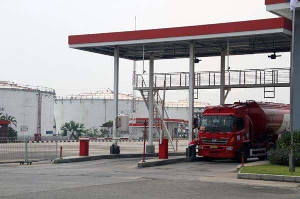 Kejagung Geledah Depo Pertamina Plumpang, Sita 17 Kontainer Dokumen Penerimaan BBM Kejagung Geledah Depo Pertamina Plumpang, Sita 17 Kontainer Dokumen Penerimaan BBM