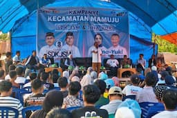 Ratusan Warga Padang Baka Induk Sesaki Kampanye SDK-JSM dan Tina-Yuki