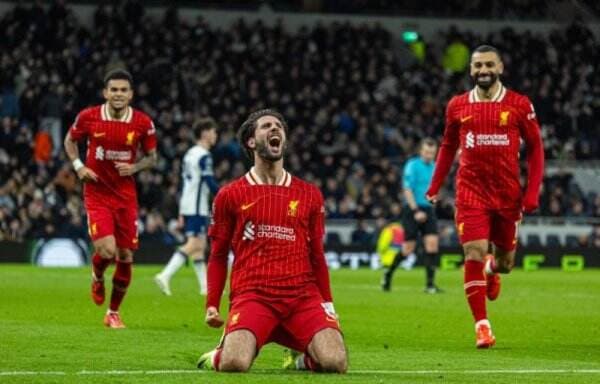 Hasil Lengkap Liga Inggris Semalam: Liverpool Hajar Tottenham dalam Drama 9 Gol, Man United Dibantai