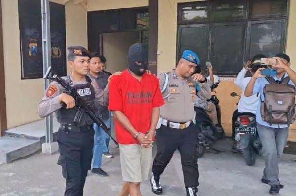 2 Tahun Kabur Keluar Madura, DPO Pembunuhan di Sampang Ditangkap saat Pulang Mudik 2 Tahun Kabur Keluar Madura, DPO Pembunuhan di Sampang Ditangkap saat Pulang Mudik
