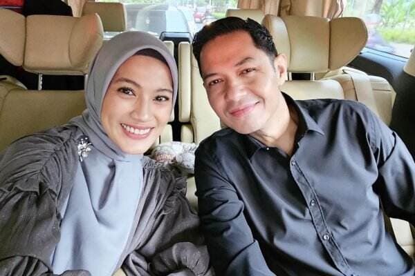 Dude Harlino Ungkap Alasan Baru Perlihatkan Wajah Baby Aulia