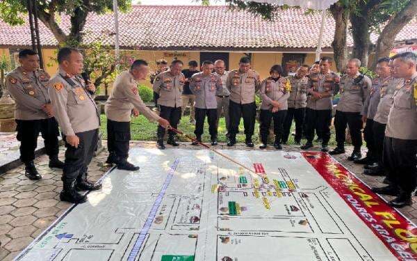 Polres Sragen Gelar Tactical Floor Game, Pengamanan Debat Publik Kedua Pilbup 2024