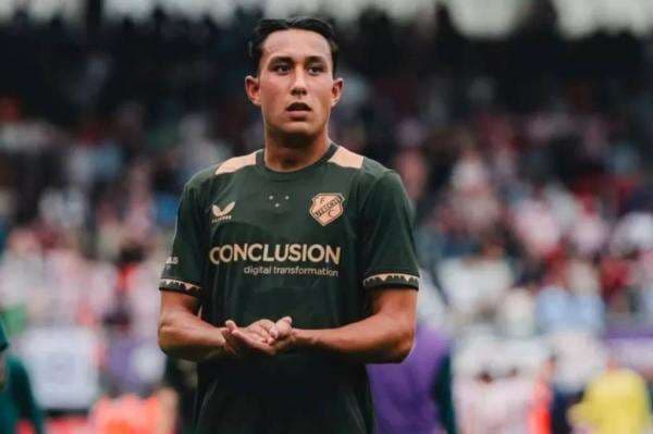 Jarang Main di FC Utrecht, Miliano Jonathans Disarankan Pergi Demi Selamatkan Karier Jarang Main di FC Utrecht, Miliano Jonathans Disarankan Pergi Demi Selamatkan Karier