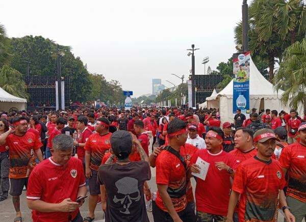 Para Pendukung Timnas Indonesia Mulai Padati SUGBK Jelang Laga Pertandingan Indonesia vs Jepang