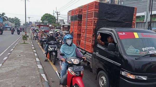 Polri Terapkan Ganjil Genap Saat Arus Mudik dan Balik Lebaran 2025 Polri Terapkan Ganjil Genap Saat Arus Mudik dan Balik Lebaran 2025