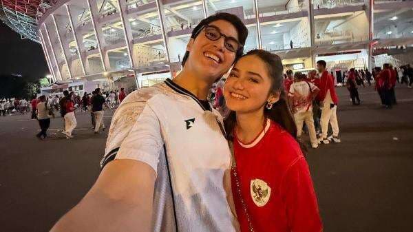 Intip Momen Romantisnya El Rumi Timnas Date Perdana Bareng Syifa Hadju Intip Momen Romantisnya El Rumi Timnas Date Perdana Bareng Syifa Hadju