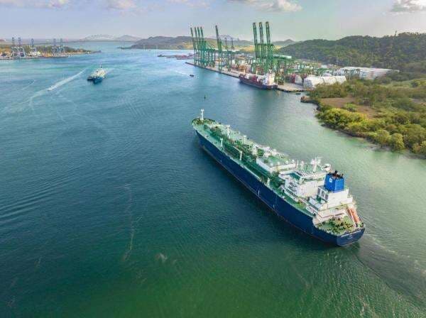 Sektor Logistik Laut Tekan Emisi Karbon 51.000 Ton di 2024 Sektor Logistik Laut Tekan Emisi Karbon 51.000 Ton di 2024