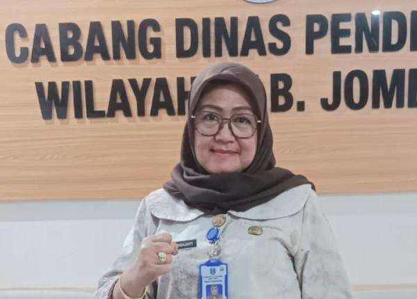 Tegas! Cabdindik Jombang Minta Sekolah Serahkan Ijazah Kepada Alumni, Maksimal 30 April 2025 Tegas! Cabdindik Jombang Minta Sekolah Serahkan Ijazah Kepada Alumni, Maksimal 30 April 2025