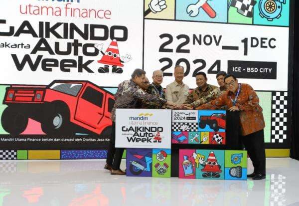 Menteri Perindustrian Resmi Membuka Pameran Otomotif Terbesar di Tangerang