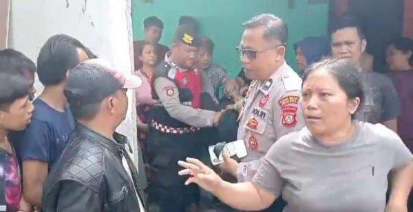 Tertangkap Tangan, Maling Ponsel Ini Nyaris Babak Belur di Rawalumbu