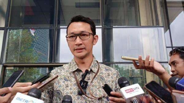 KPK Ungkap OTT ASN BPK Terkait Temuan Pengadaan Smart TV di Muara Enim KPK Ungkap OTT ASN BPK Terkait Temuan Pengadaan Smart TV di Muara Enim