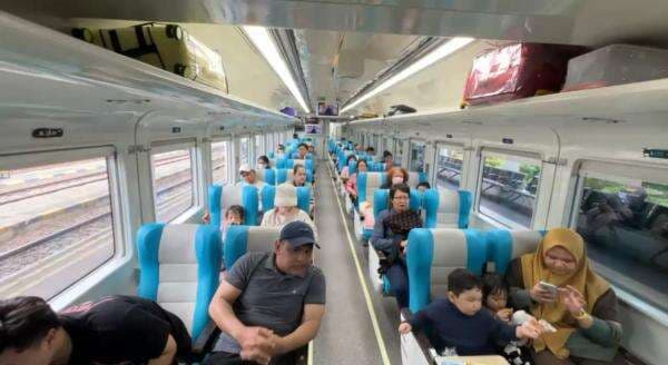 Kereta Api Argo Anjasmoro Mulai Beroperasi, untuk Angkutan Lebaran 2025 Kereta Api Argo Anjasmoro Mulai Beroperasi, untuk Angkutan Lebaran 2025