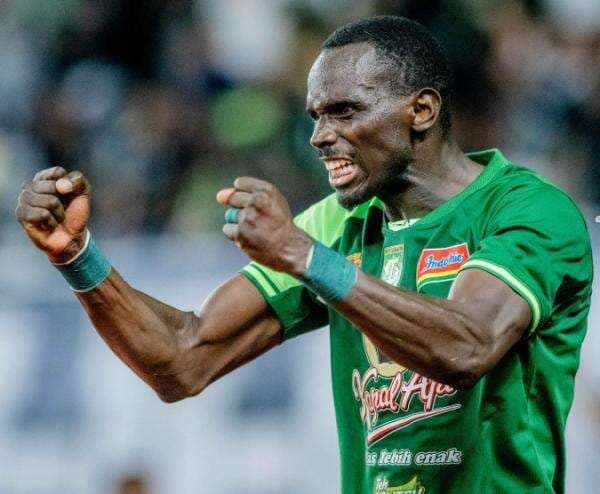 Perasaan Flavio Silva Usai Jadi Pahlawan Kemenangan Persebaya Surabaya atas Madura United Perasaan Flavio Silva Usai Jadi Pahlawan Kemenangan Persebaya Surabaya atas Madura United