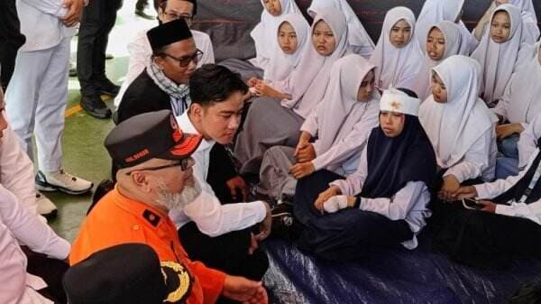 Gibran Tinjau Simulasi Bencana hingga Uji Coba Makan Bergizi Gratis di Bogor