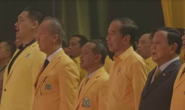 Jokowi Pakai Kemeja Kuning Hadiri Munas XI Golkar, Sinyal Bergabung?