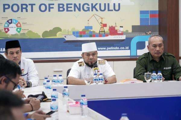 Bengkulu Siap Tampung Warga Gaza, RS hingga 100 Dokter Spesialis Disediakan Bengkulu Siap Tampung Warga Gaza, RS hingga 100 Dokter Spesialis Disediakan