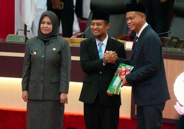 Sejarah Baru, Fatmawati Rusdi jadi Perempuan Pertama Jabat Wakil Gubernur Sulsel Sejarah Baru, Fatmawati Rusdi jadi Perempuan Pertama Jabat Wakil Gubernur Sulsel