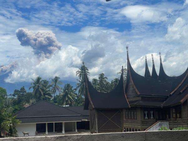 Status Gunung Marapi di Level Waspada, Kegempaan Meningkat Status Gunung Marapi di Level Waspada, Kegempaan Meningkat