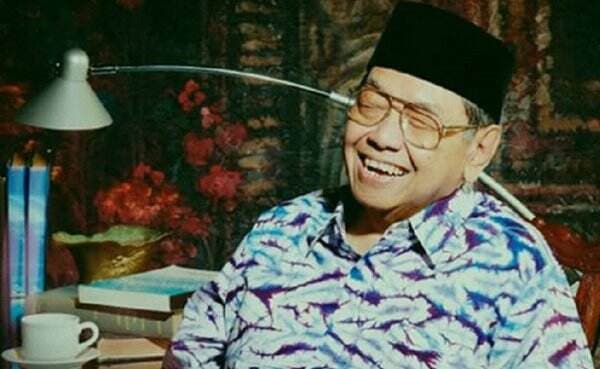 Humor Gus Dur: Gaji Presiden Diberikan untuk Menteri Bersepatu Jelek