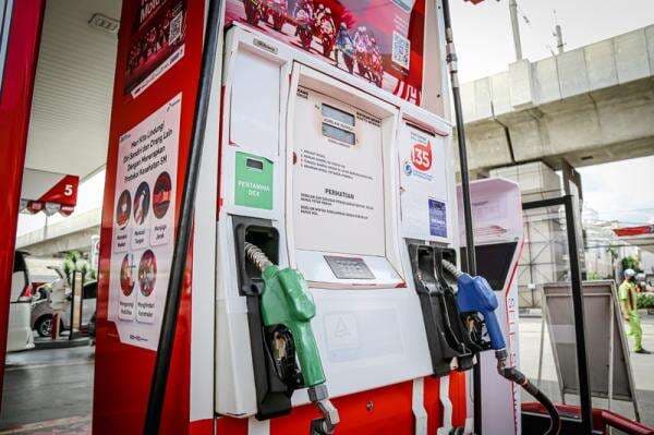 Daftar Terbaru Harga BBM Pertamina dari Pertamax hingga Pertalite Jelang Lebaran, Resmi Turun! Daftar Terbaru Harga BBM Pertamina dari Pertamax hingga Pertalite Jelang Lebaran, Resmi Turun!