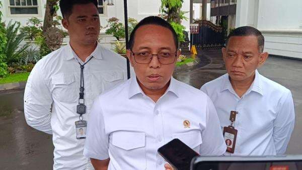 Riwayat Pendidikan Hasan Nasbi yang Mundur dari Kepala PCO Riwayat Pendidikan Hasan Nasbi yang Mundur dari Kepala PCO