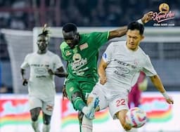 Hasil Persebaya Surabaya vs Persis Solo di Liga 1 2024-2025: Bajul Ijo Menang Tipis 2-1